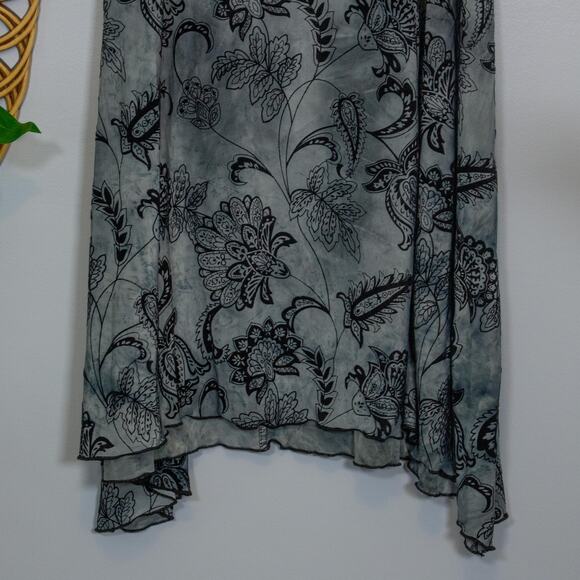 Vtg Black Sheer Floral Skirt Asymmetrical Hem Goth Fairycore 1X | True Winter - Picture 2 of 6